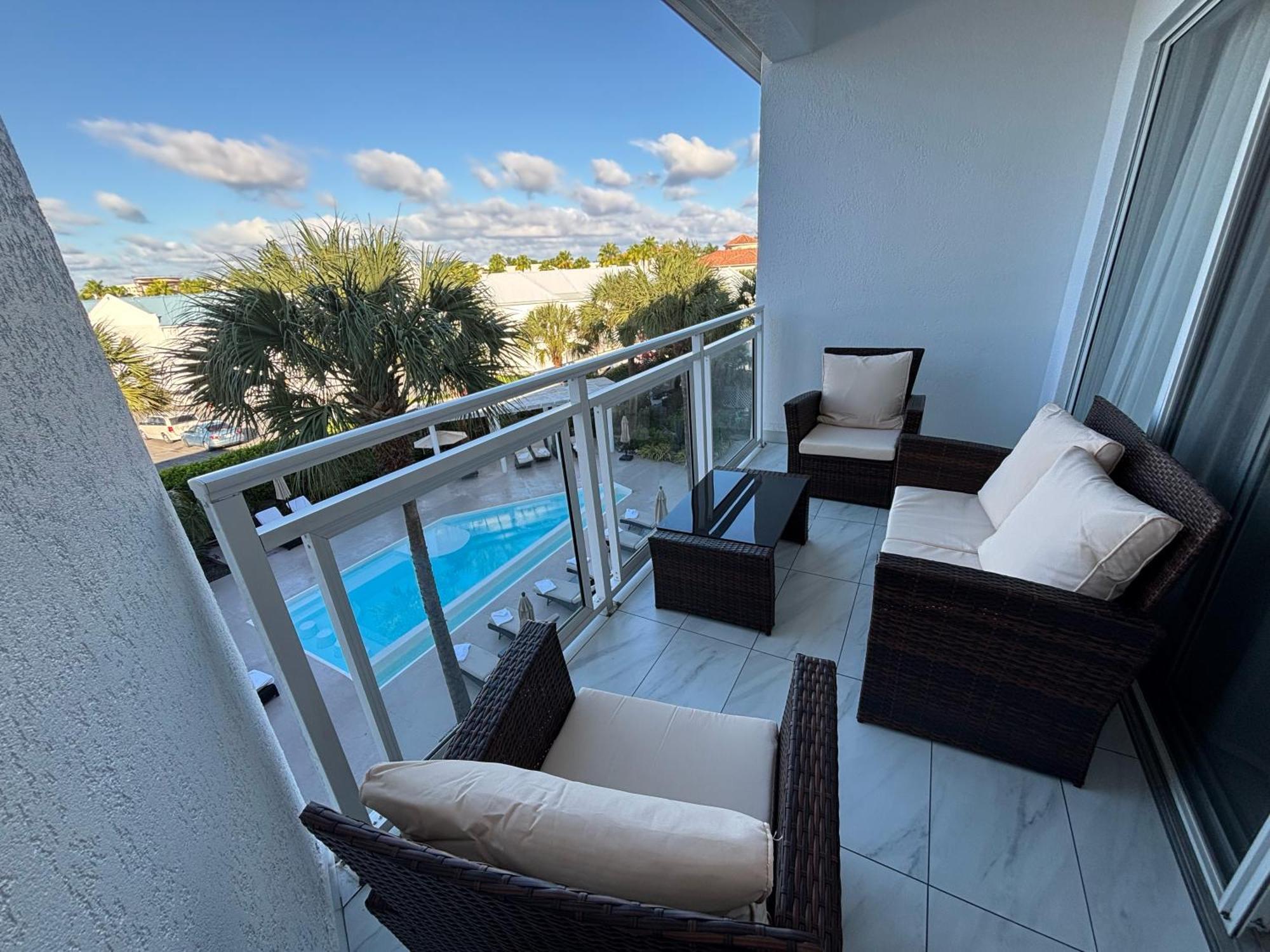 Grace Bay Suites Kültér fotó